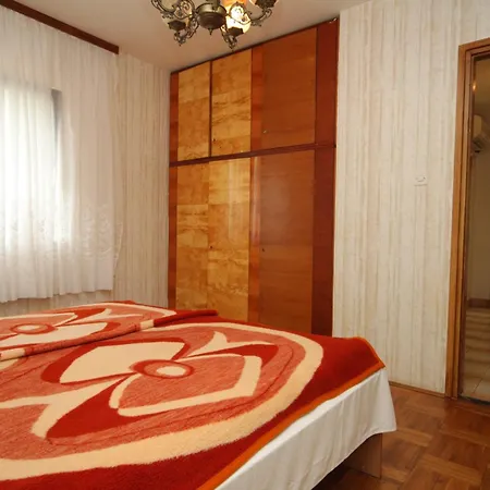 Apartment With A Parking Space Zdrelac, Pasman - 8514