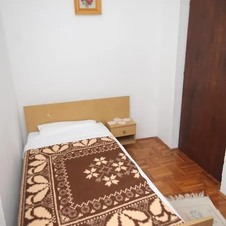 With Parking Space Zdrelac, Pasman - 8514 *